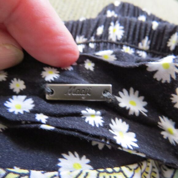 Maaji Black Bouquet Maxi Wrap Skirt Cottagecore/Bohochic S EUC - Picture 9 of 11